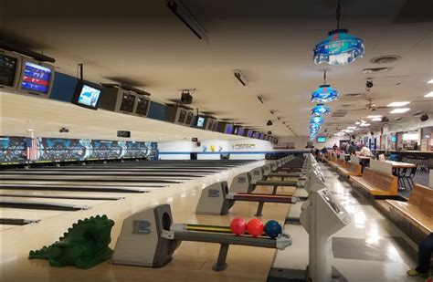 Kingpin lanes - An industry and Ontario first, Bingemans is proud to announce the introduction of SPARK bowling to our 8 lane VIP room.